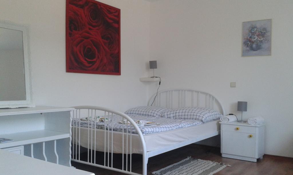 Babel Apartment Трир Стая снимка